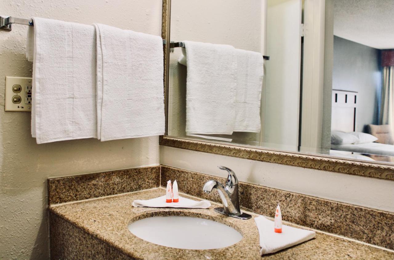 La Vista Inn Port Richey Eksteriør bilde